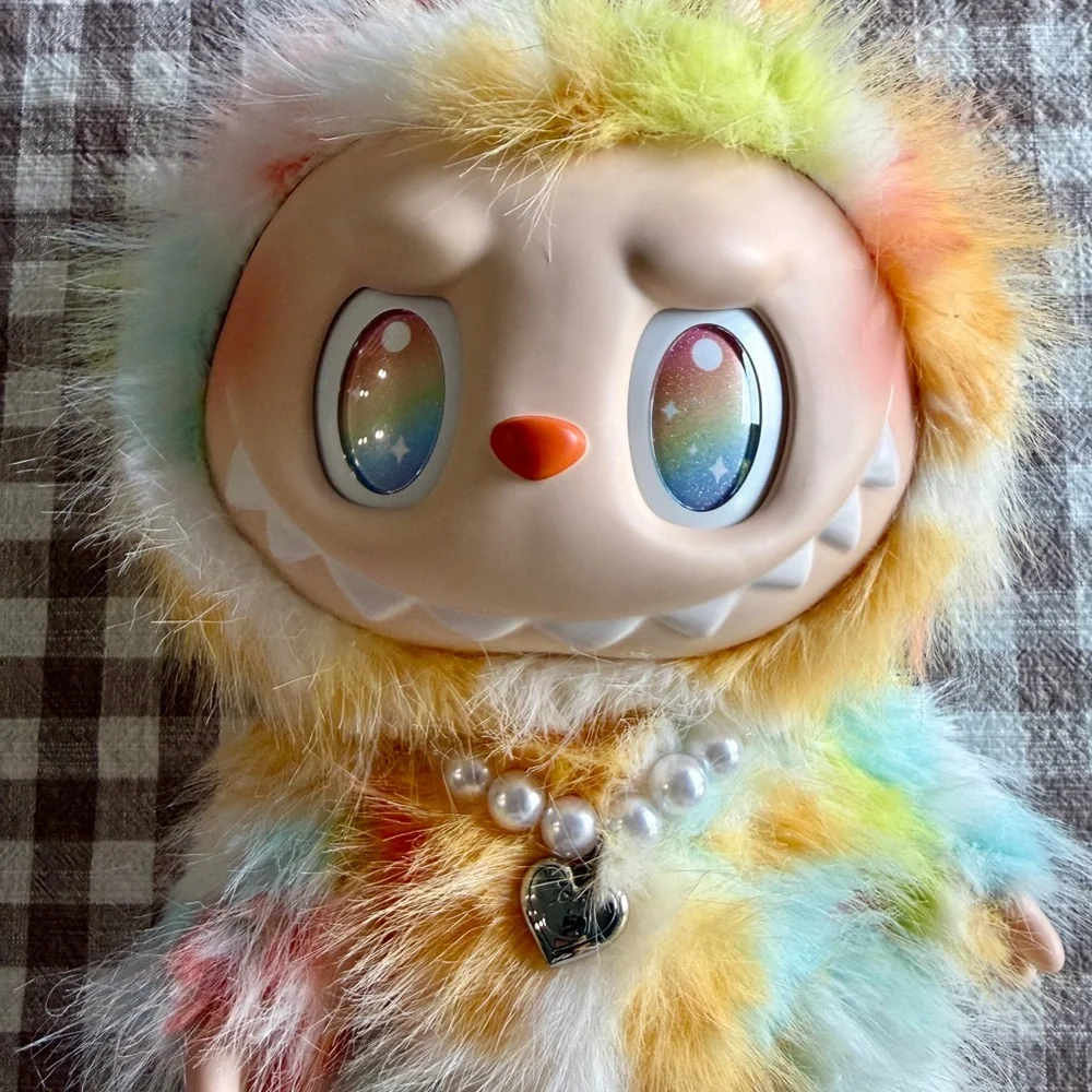 The Monsters Big Into Energy Series - Rock the Universe Vinyl Plush Doll. New. - Picture 8 of 12